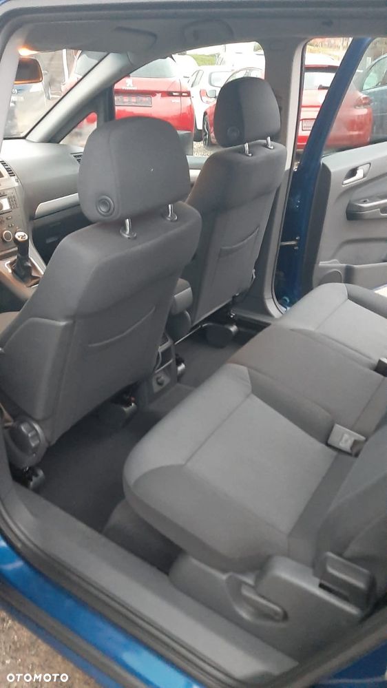 Opel Zafira 1.9 CDTI Navi - 16