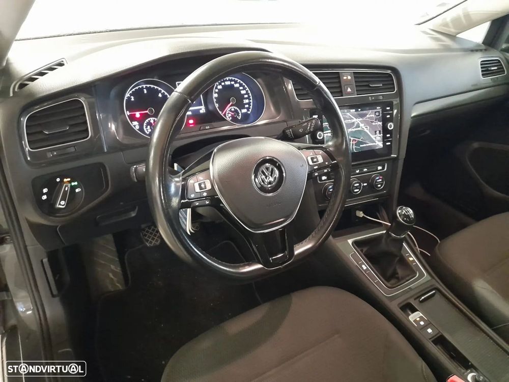 VW Golf Variant 1.6 TDi Confortline - 7