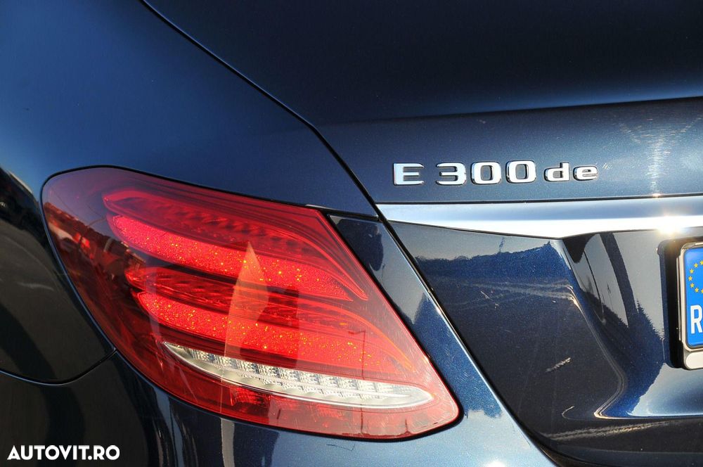 Mercedes-Benz E 300 de 4Matic 9G-TRONIC AMG Line - 2