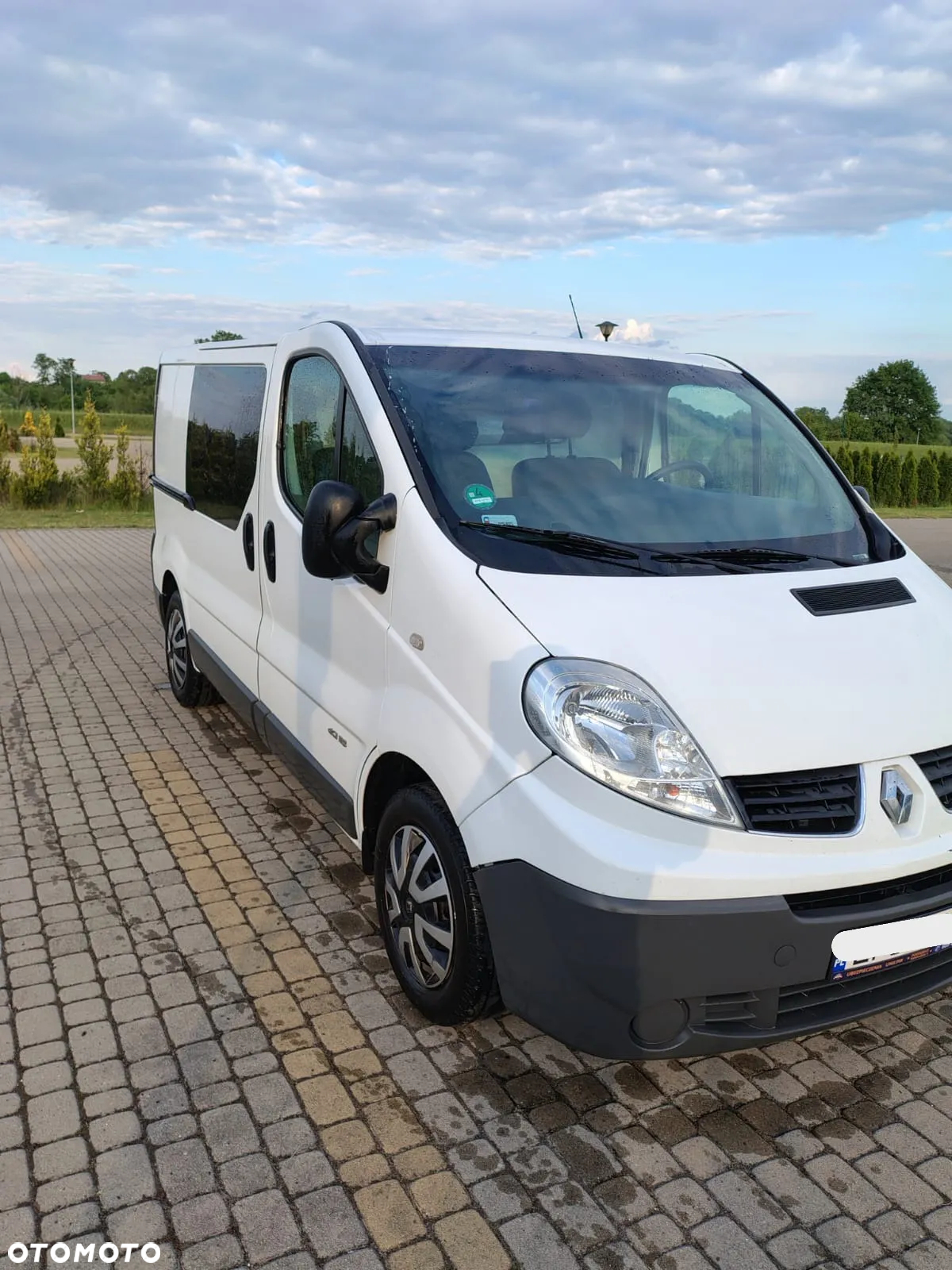 Renault Trafic - 2
