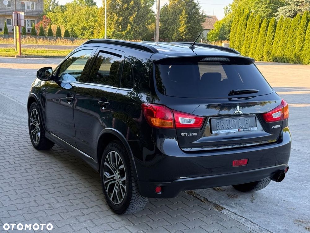 Mitsubishi ASX - 5