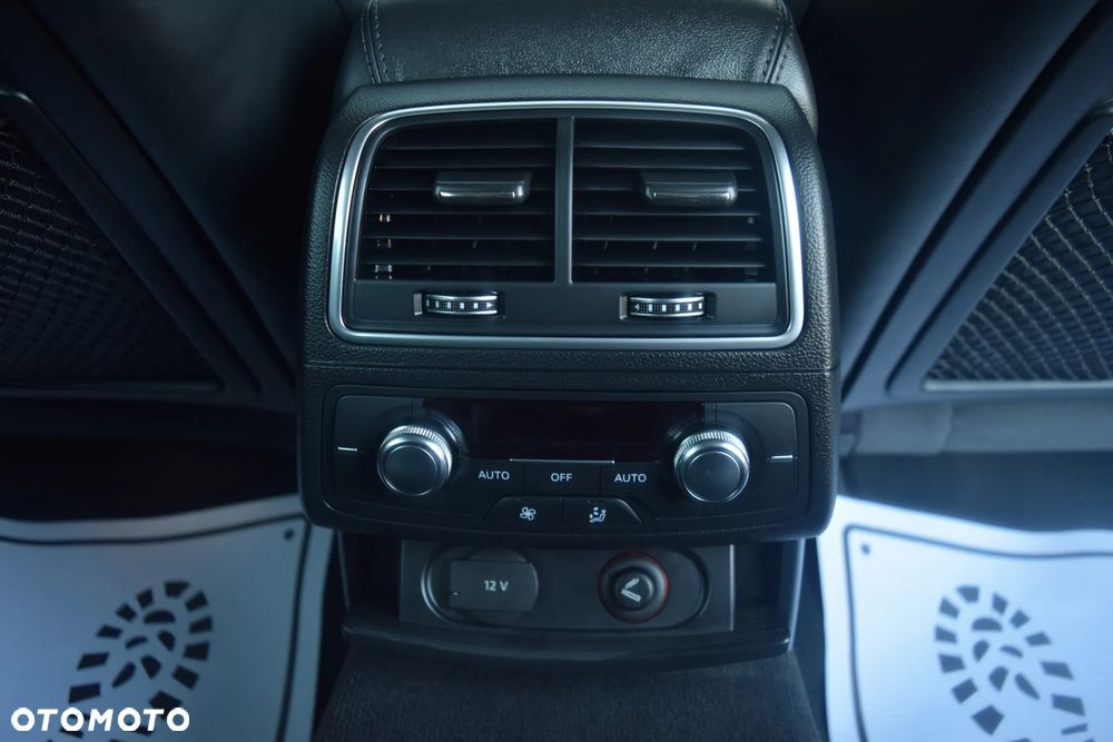 Audi A6 Avant 2.0 TDI Ultra S tronic - 39