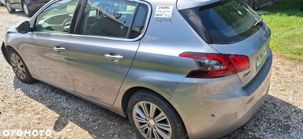 Peugeot 308 - 3