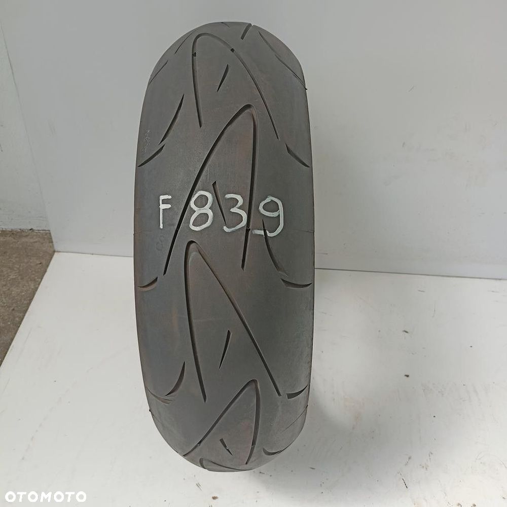 OPONA MOTOR 180/55/17 CONTINENTAL (F839)