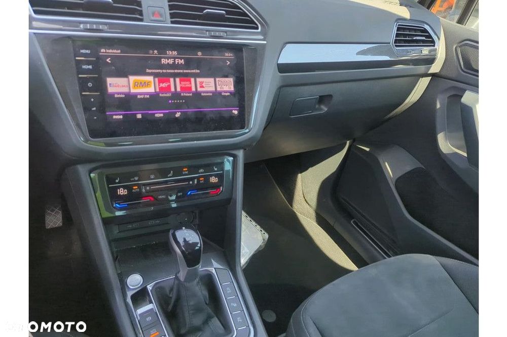 Volkswagen Tiguan - 10