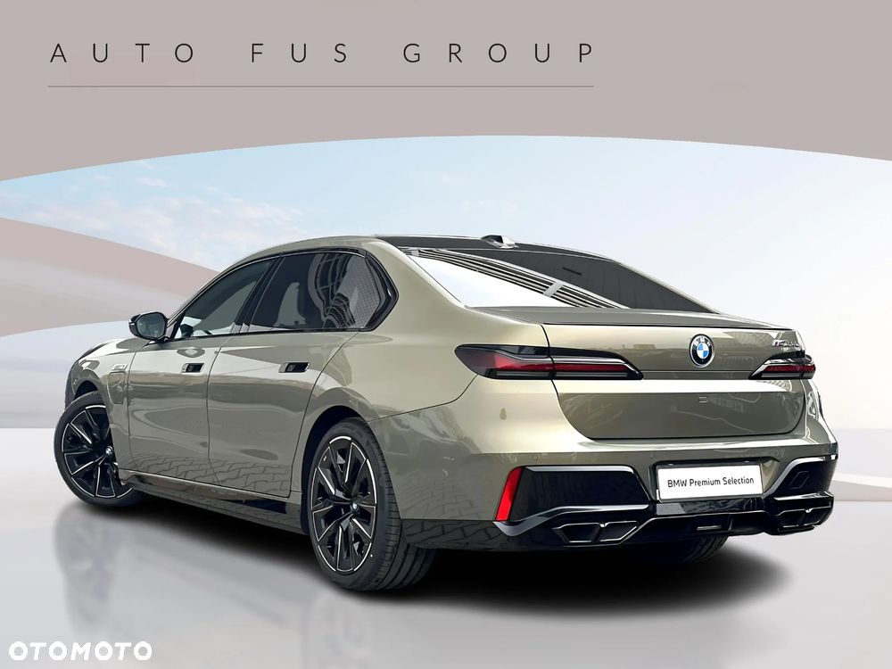 BMW Seria 7 M760e PHEV xDrive sport - 4