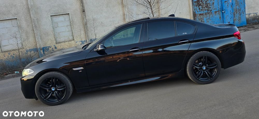 BMW Seria 5 535d xDrive Sport-Aut Luxury Line - 7
