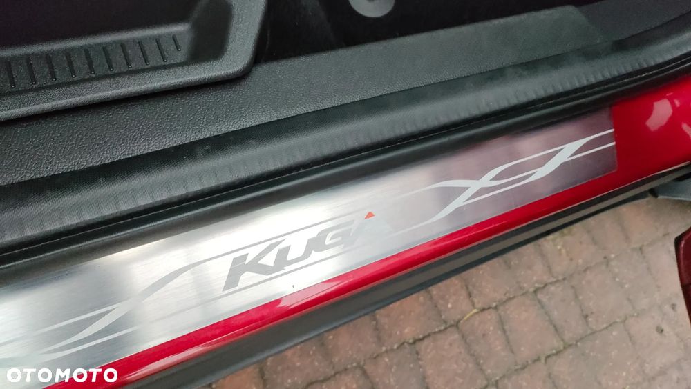 Ford Kuga 1.5 EcoBoost 2x4 Titanium - 15