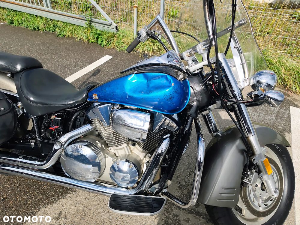 Honda VTX - 16
