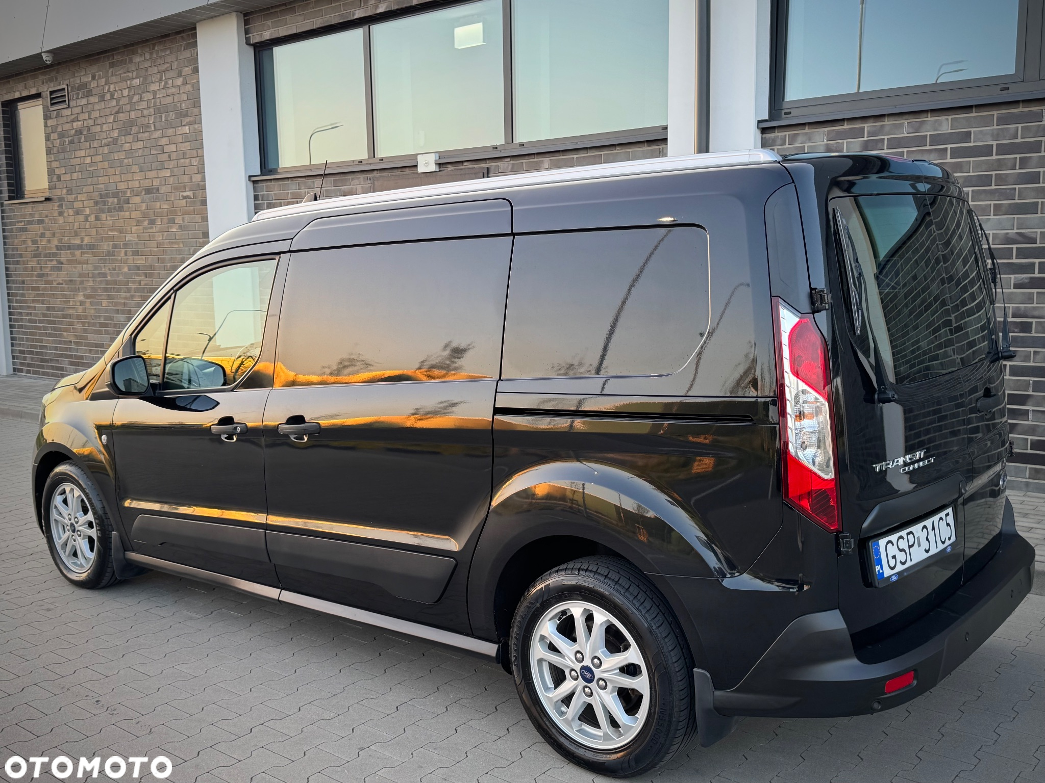 Ford Transit Connect - 7