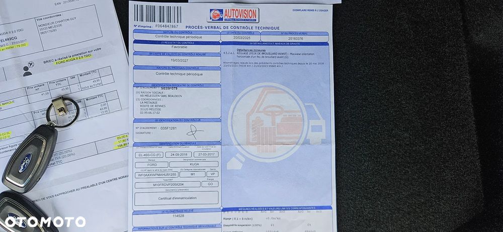 Ford Kuga 2.0 TDCi 2x4 Titanium - 39