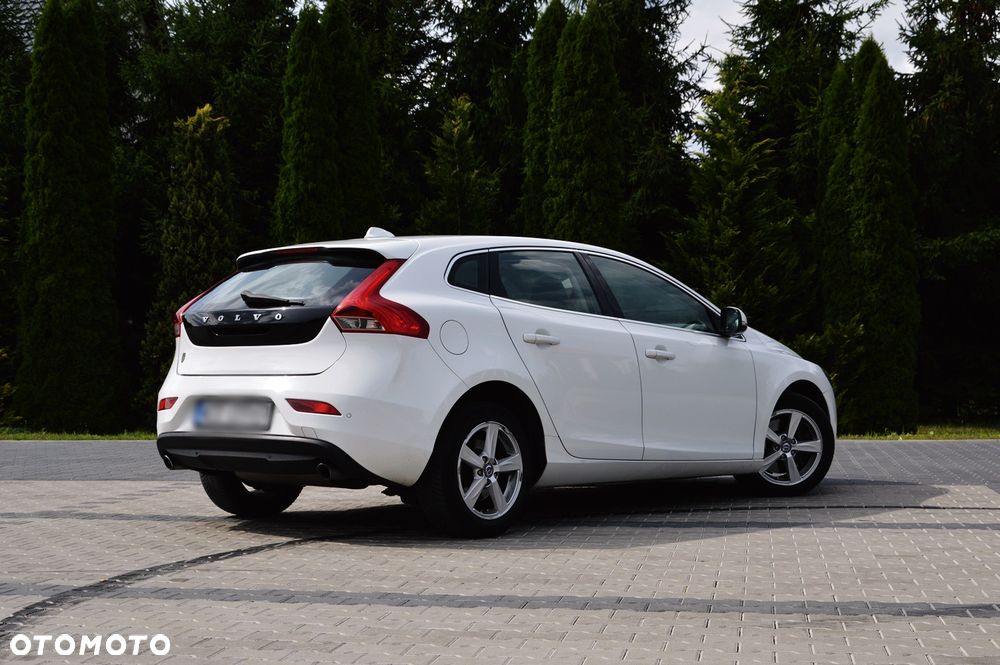 Volvo V40 D4 Summum - 32