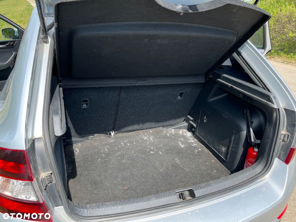 Skoda RAPID 1.0 TSI Ambition - 16