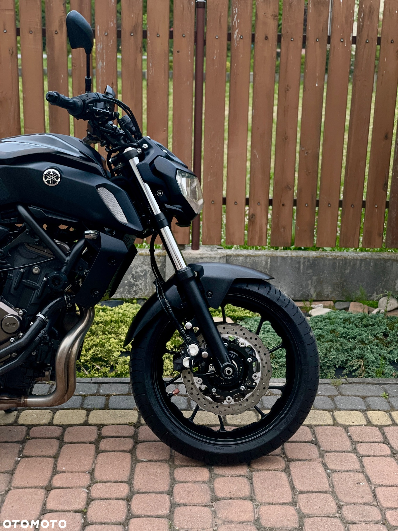 Yamaha MT - 2