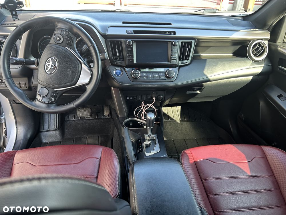 Toyota RAV4 - 3