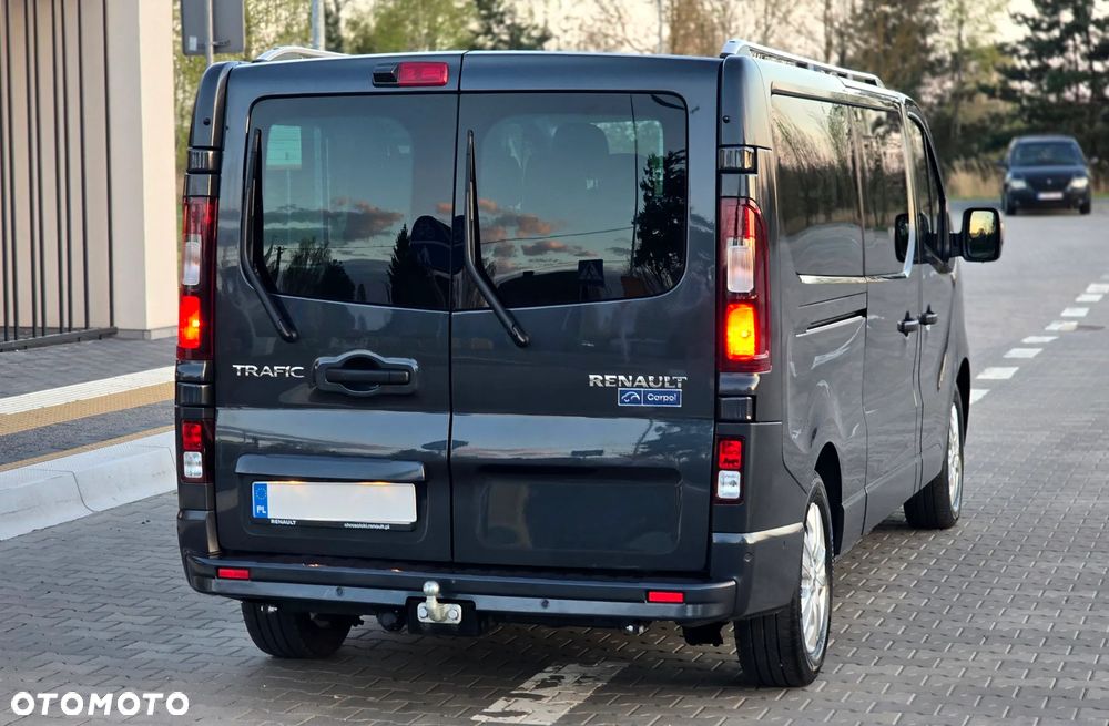 Renault Trafic - 19