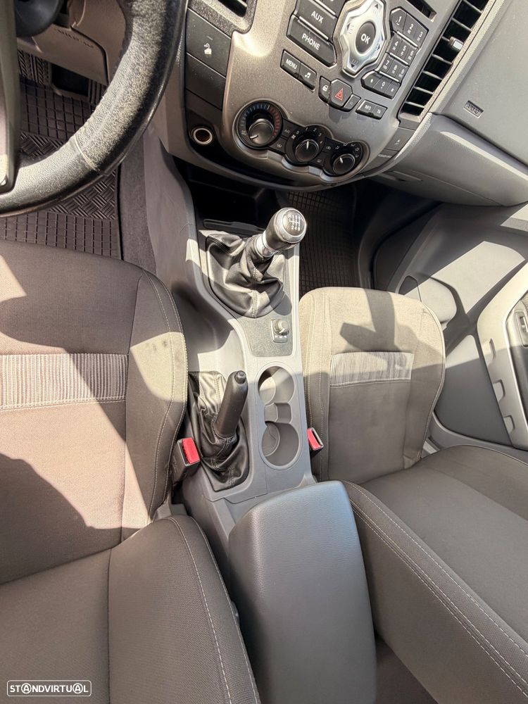 Ford Ranger XLT - 30