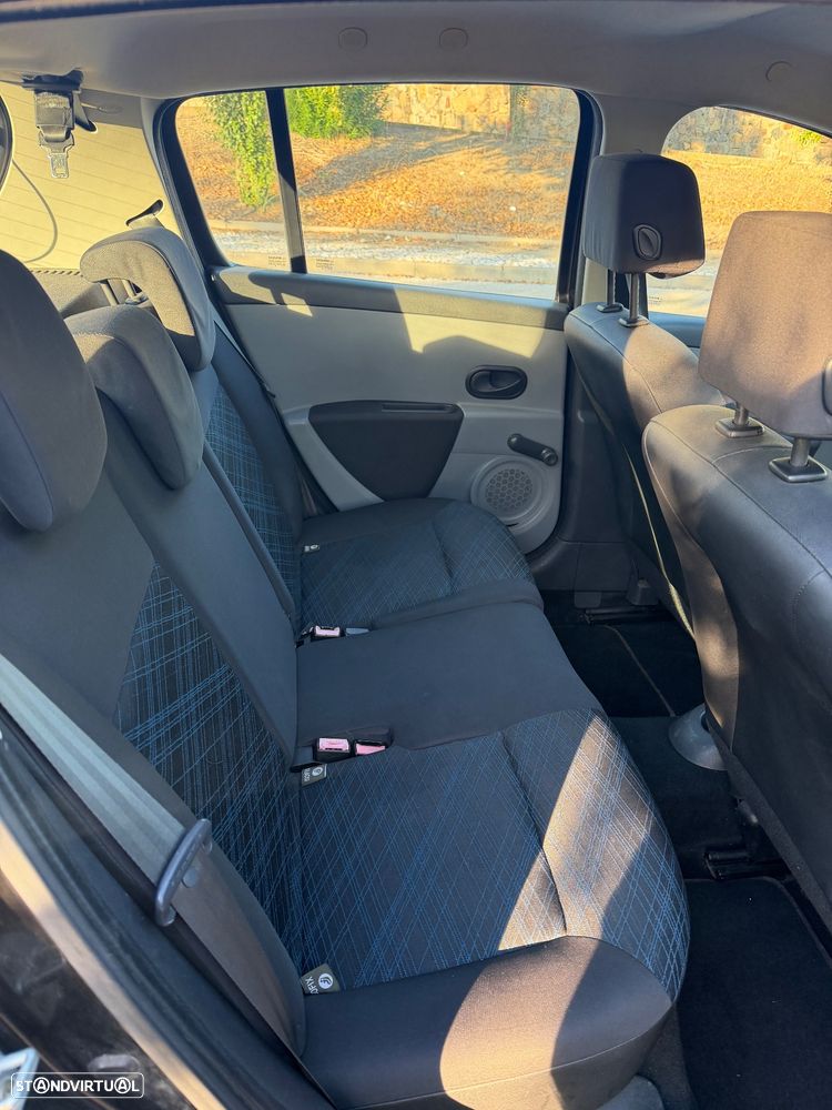 Renault Clio 1.2 16V Dynamique - 6