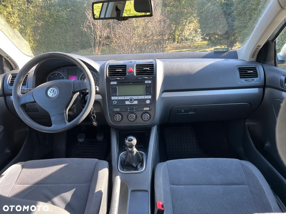 Volkswagen Jetta 1.9 TDI DPF Comfortline - 10