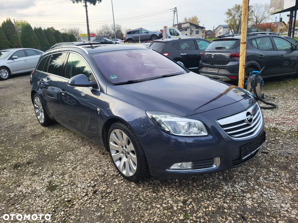 Opel Insignia 1.6 Turbo Sports Tourer Cosmo - 1