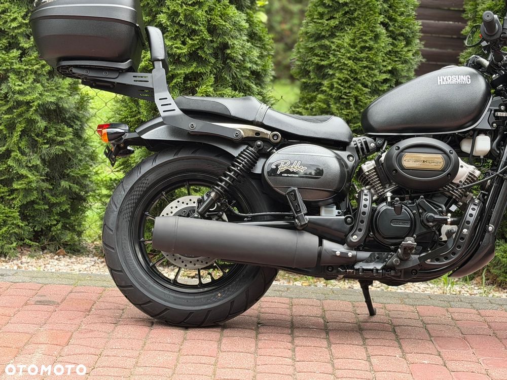 Hyosung GV - 9