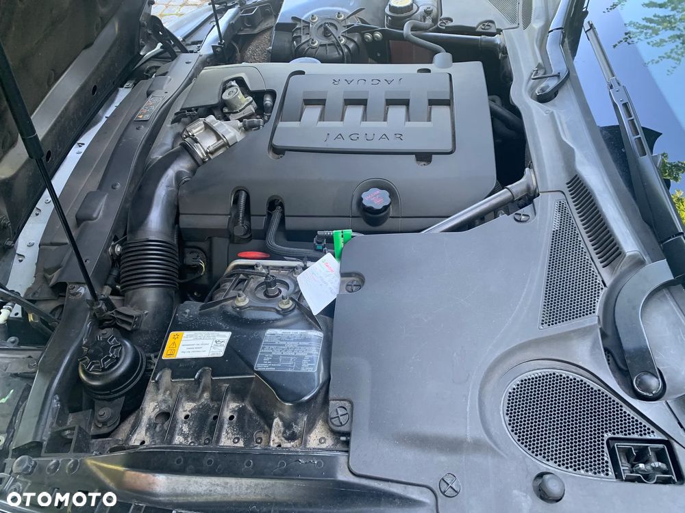 Jaguar XK 4.2 V8 - 9