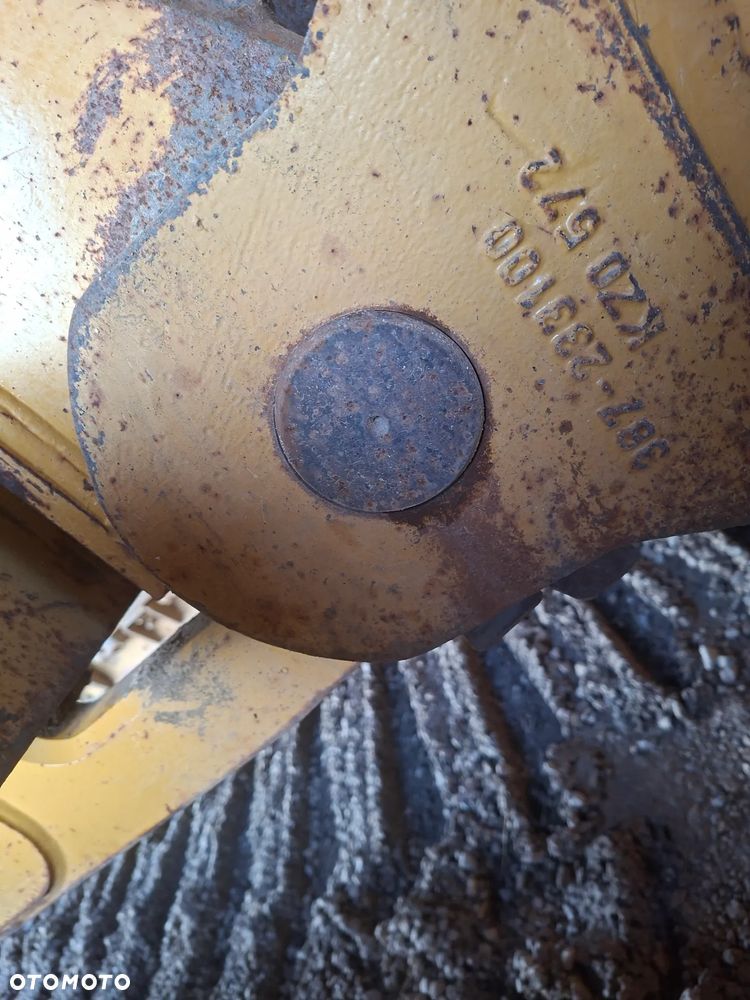 Caterpillar CAT D6N LGP - 27