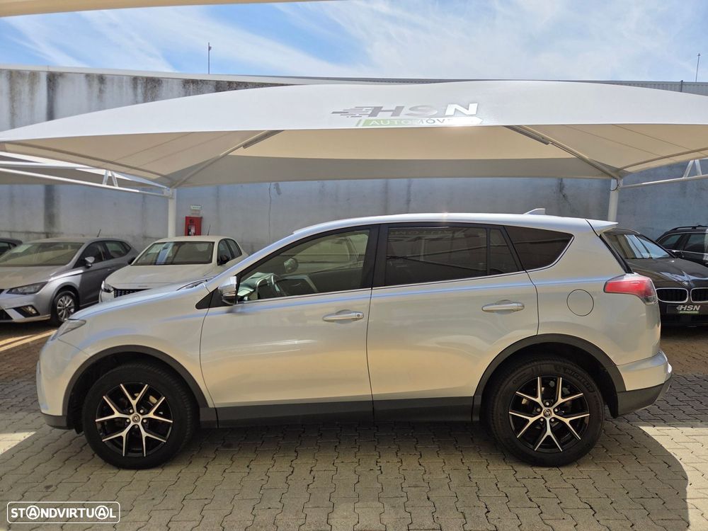 Toyota RAV4 2.0 D-4D Comfort - 9