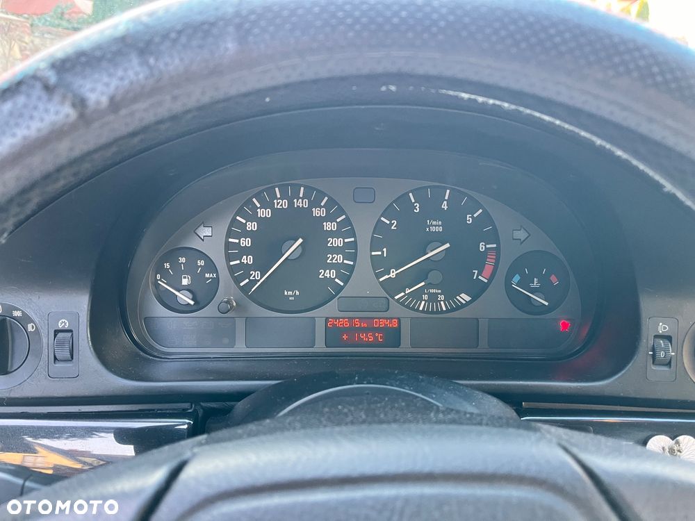 BMW Seria 5 - 14