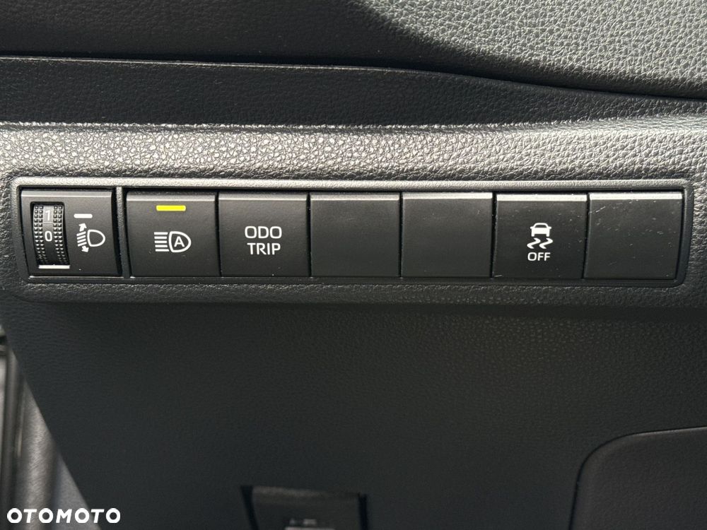 Toyota Corolla 1.8 Hybrid Comfort - 19