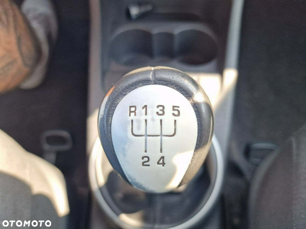Skoda Roomster 1.4 MPI PLUS EDITION - 18