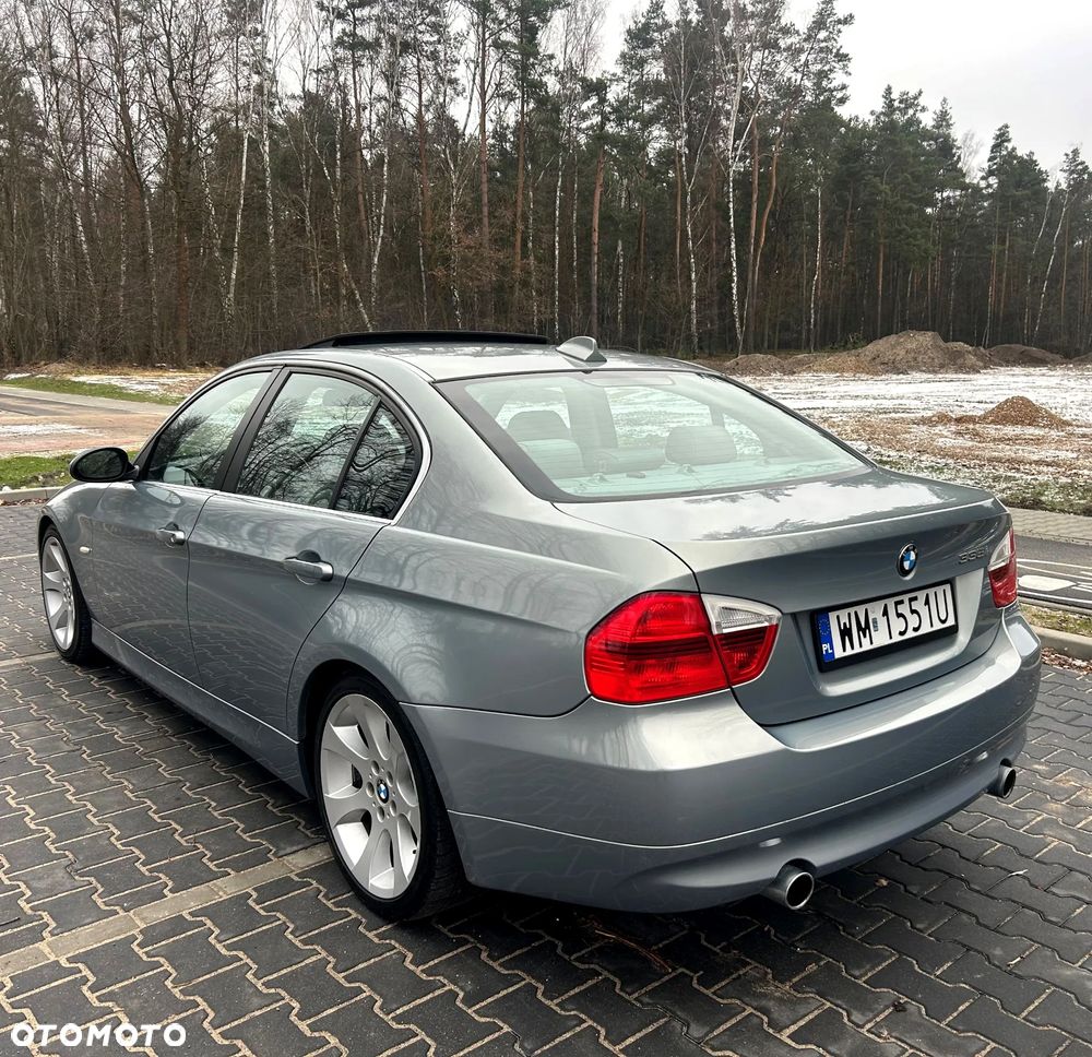BMW Seria 3 335i - 1