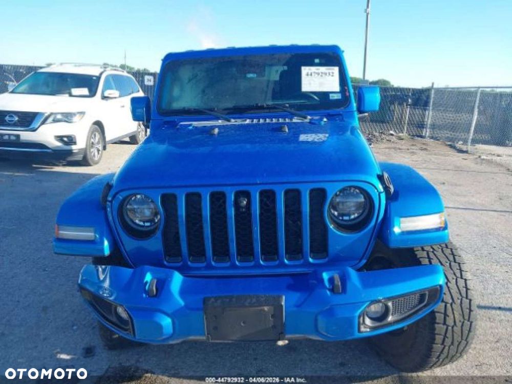 Jeep Wrangler - 5