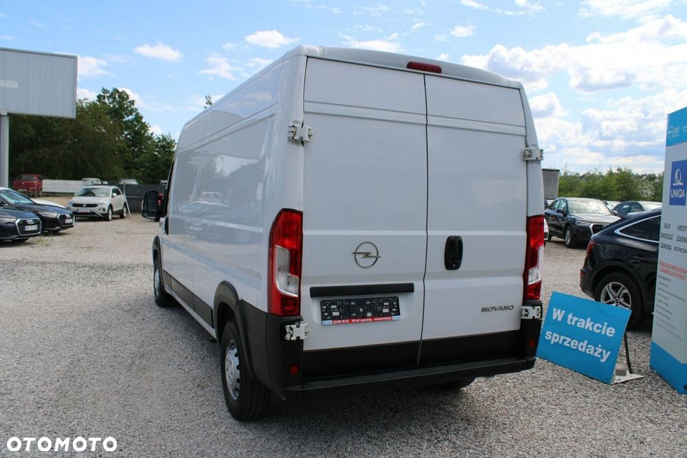 Opel Movano - 8