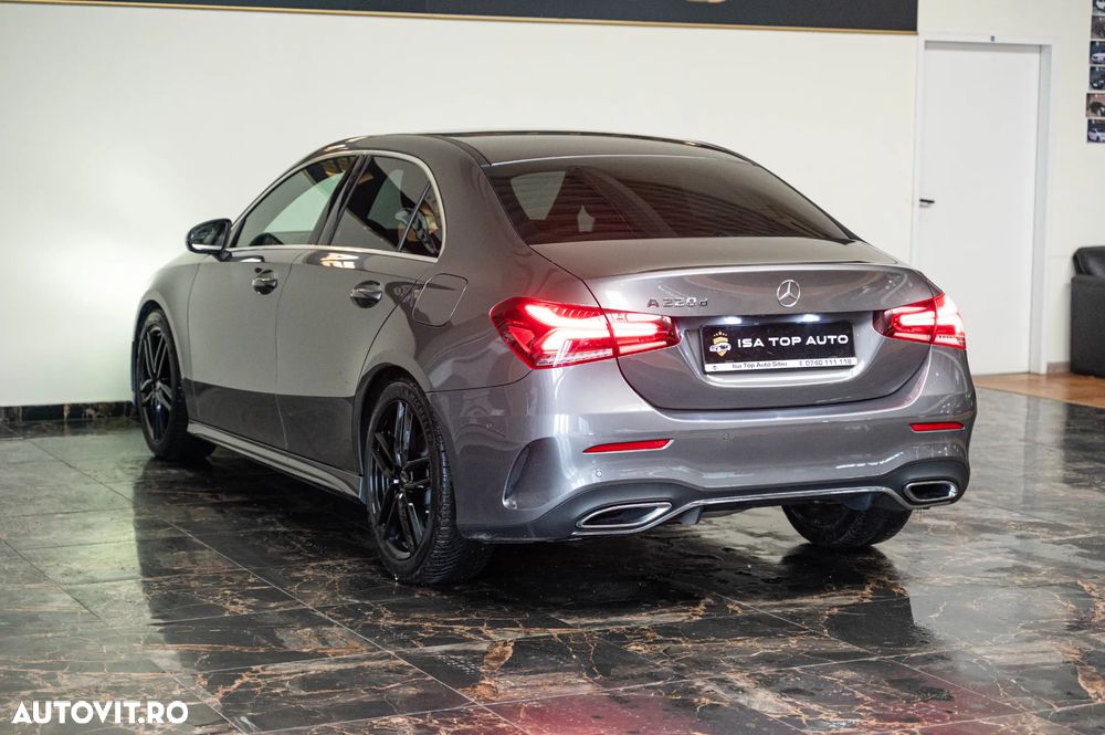Mercedes-Benz A 220 d Sedan 8G-DCT AMG Line - 35