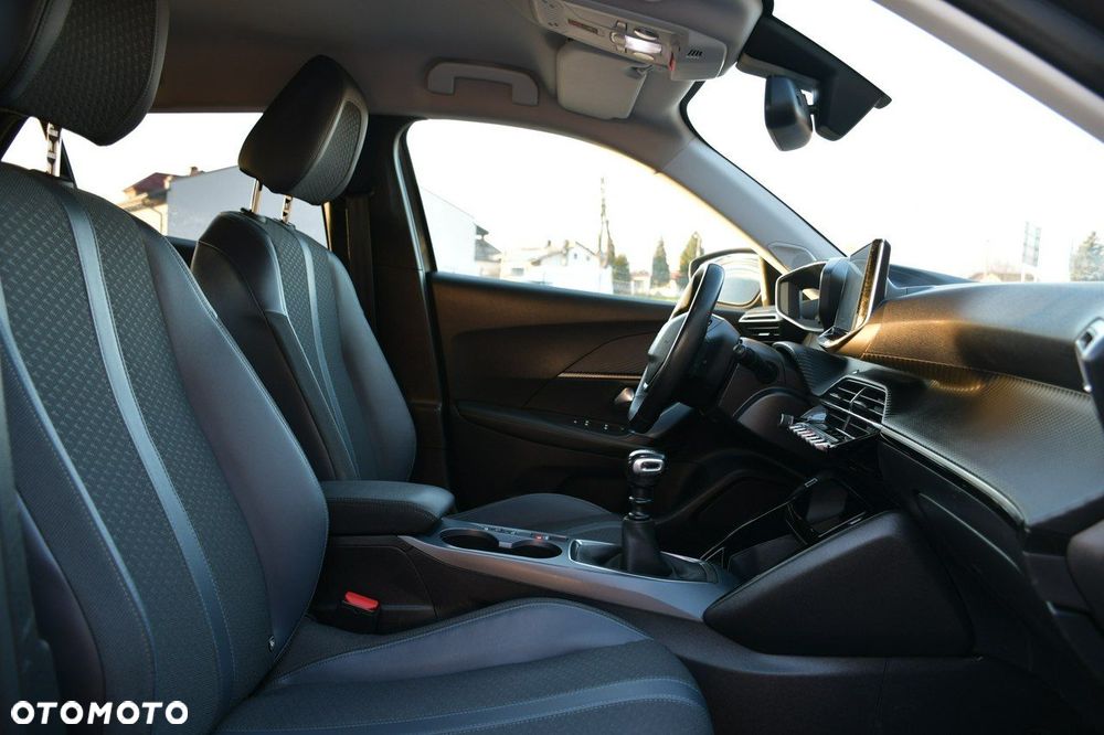 Peugeot 2008 1.2 PureTech Allure Pack S&S - 19