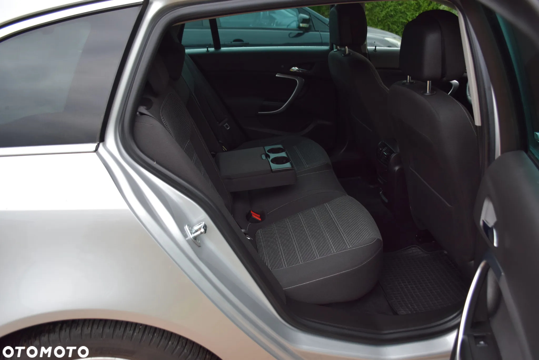 Opel Insignia 2.0 CDTI Cosmo S&S - 18