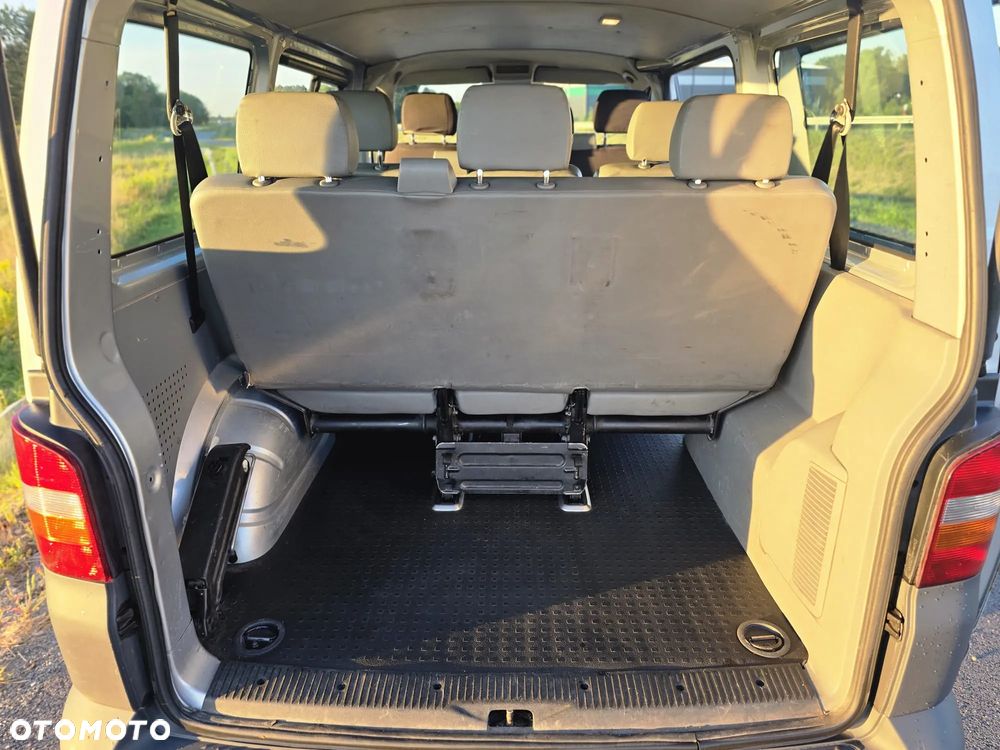 Volkswagen Transporter L1H1 - 12