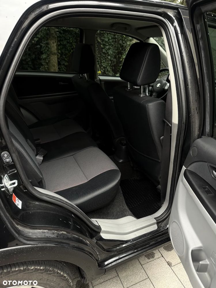 Suzuki SX4 1.6 GS / Premium 4WD - 16