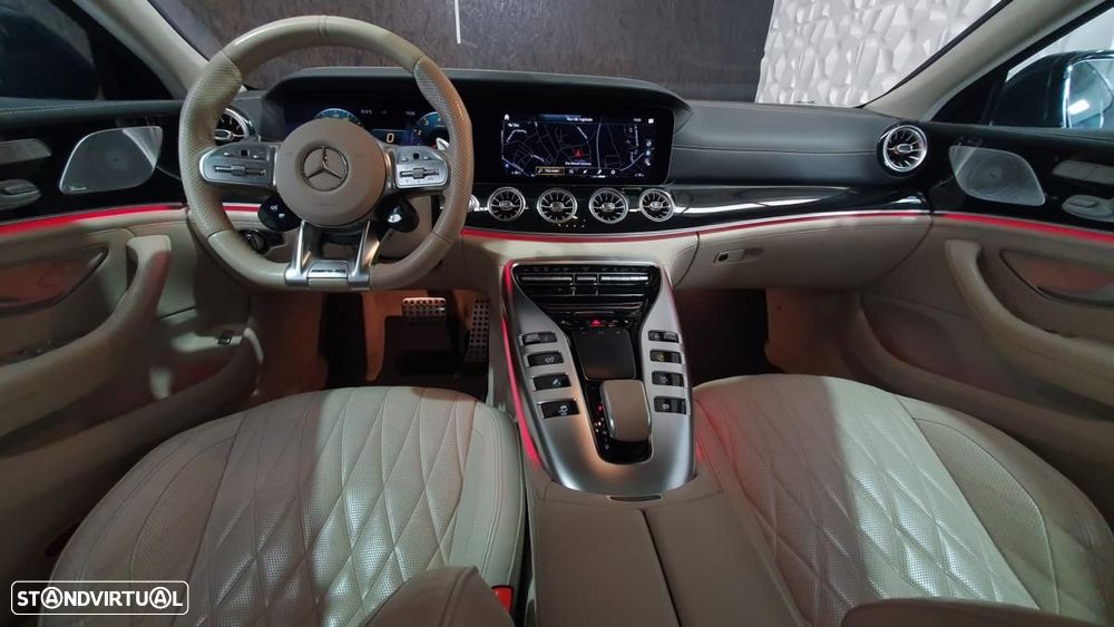 Mercedes-Benz AMG GT 43 4Matic+ Speedshift TCT 9G - 22