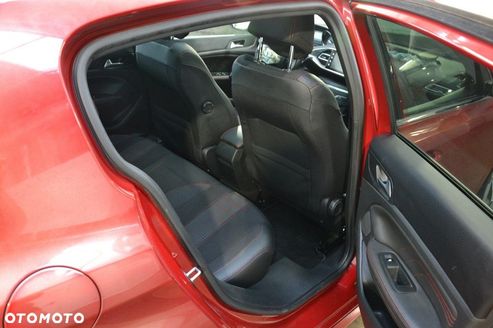 Peugeot 308 - 15