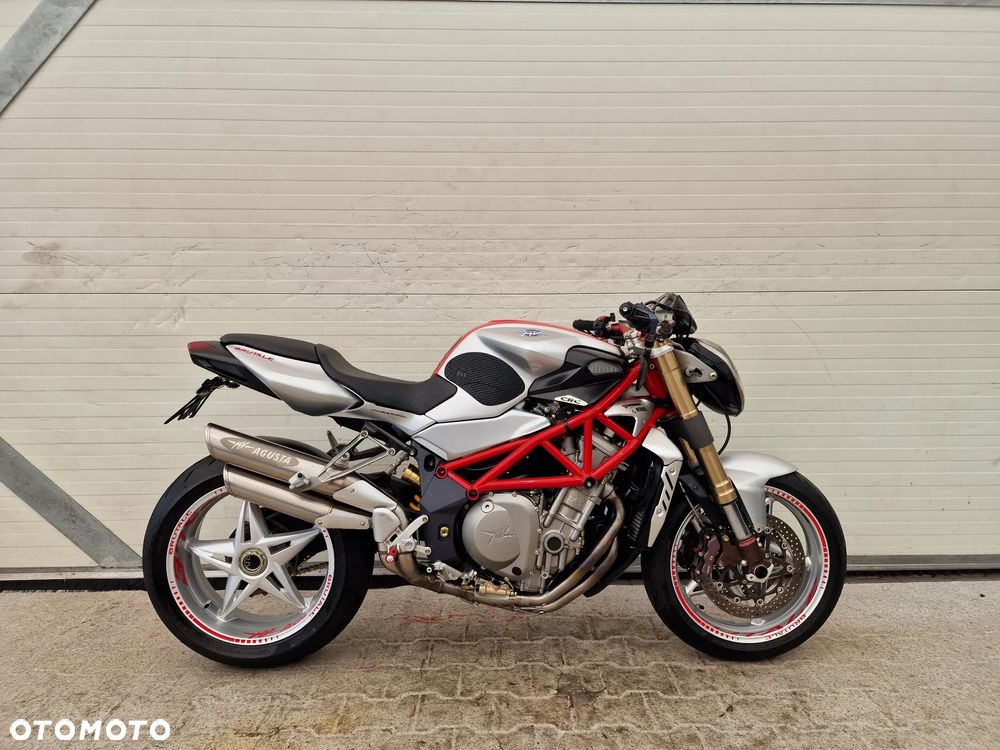 MV AGUSTA Brutale - 5