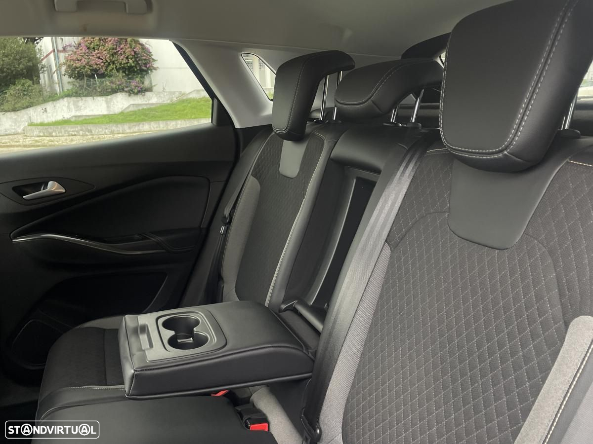 Opel Grandland X 1.5 CDTI Ultimate - 16