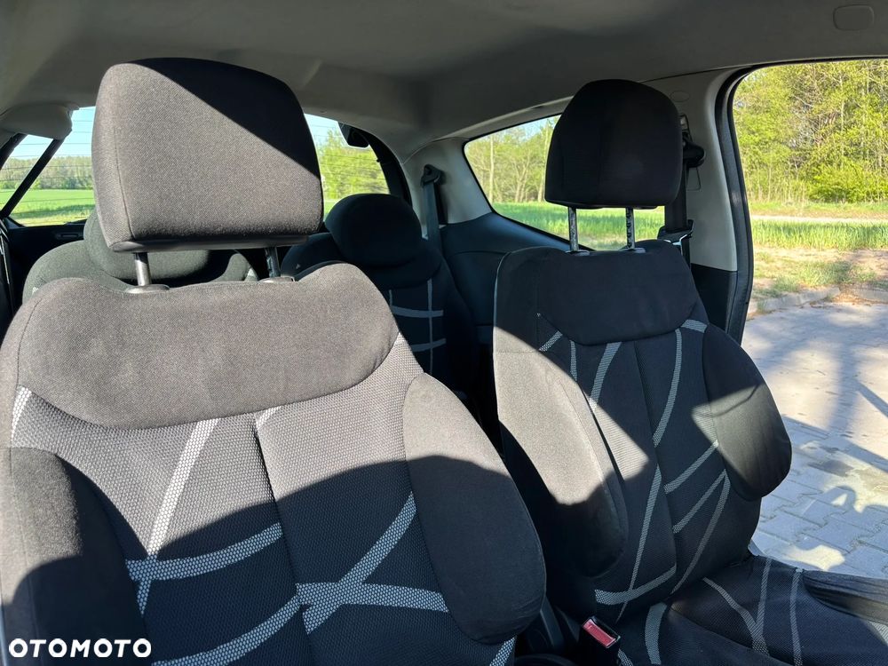 Citroën C2 1.1 VTR - 12