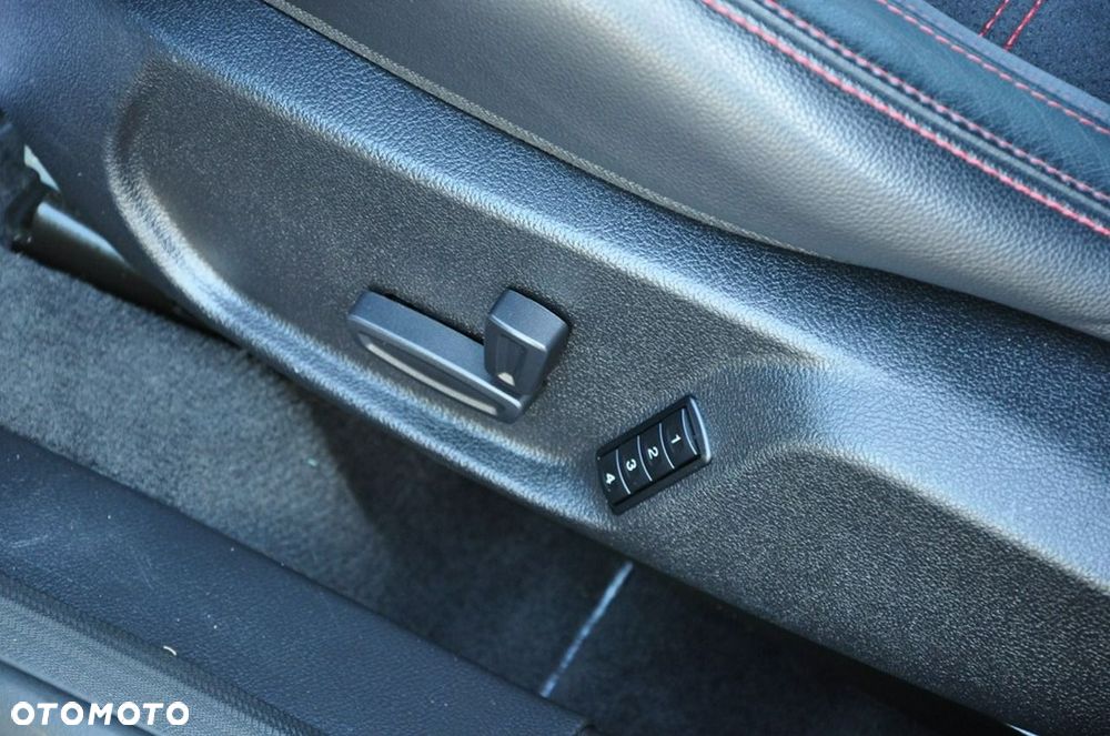 Ford Mondeo - 30