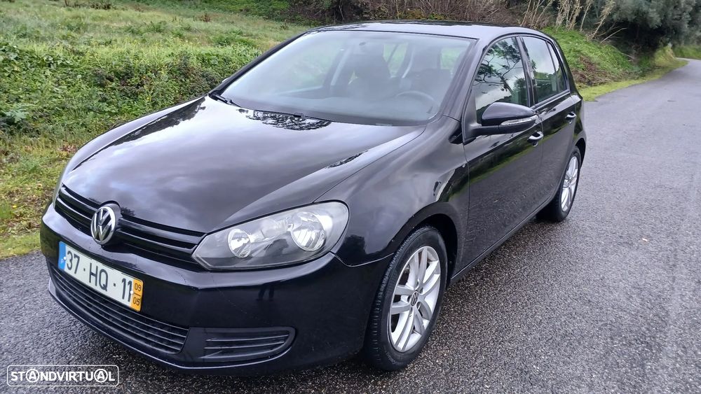 VW Golf 2.0 TDi BlueMotion Confortline - 2
