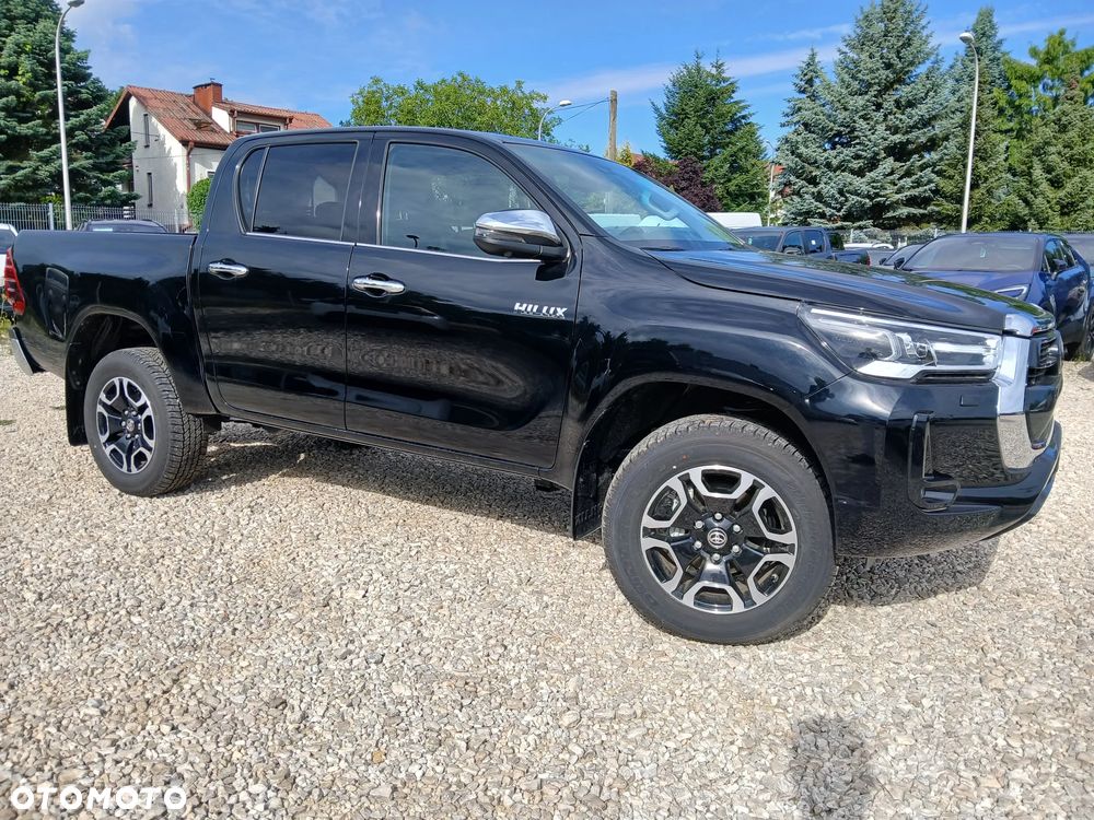 Toyota Hilux 2.8 D-4D mHEV Double Cab Executive 4x4 - 18
