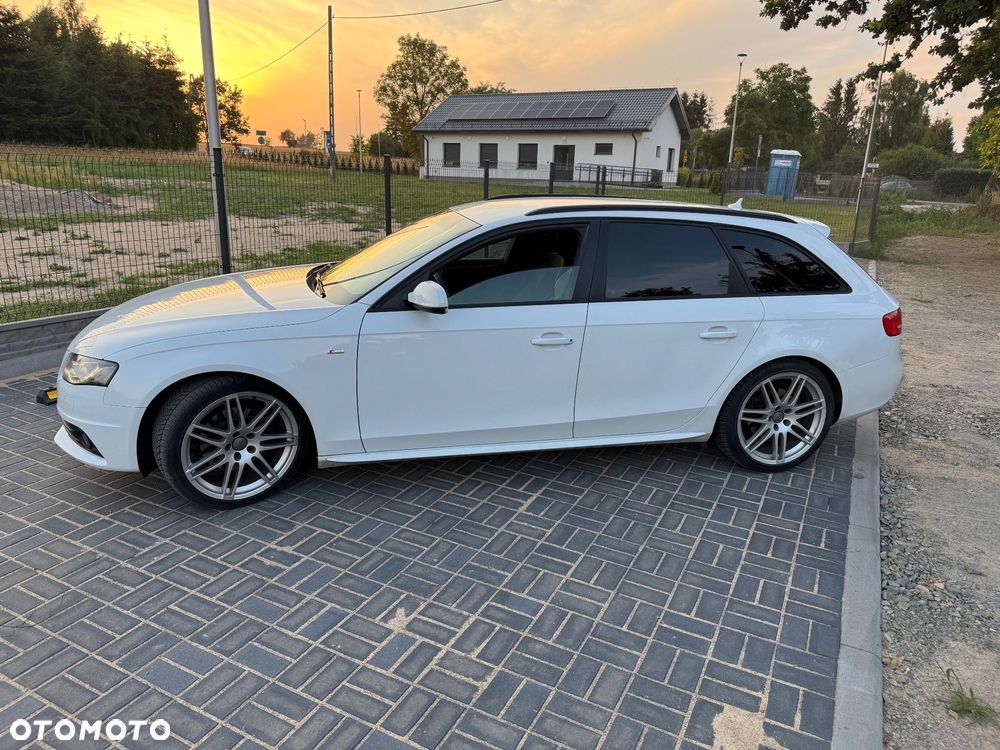 Audi A4 Avant - 1