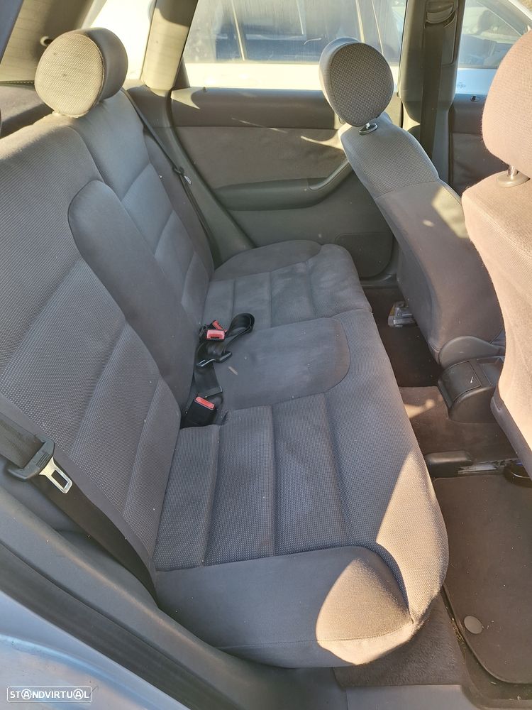 Audi A3 1.9 TDI Attraction - 3