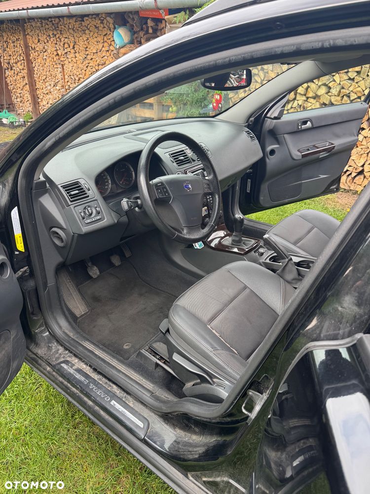 Volvo V50 - 2